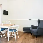 Haus Madita 度假居 *